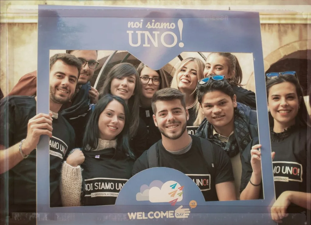 Studenti al Welcome Day UNO